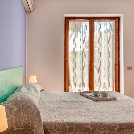 Isa-residence In 3* سانتا تيريزا غالّورا