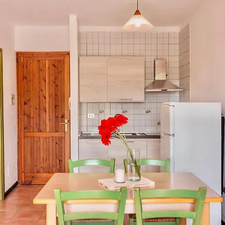 Apartmanhotel Isa-residence In Santa Teresa Gallura