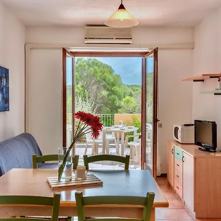 Aparthotel Isa-residence In Santa Teresa Gallura