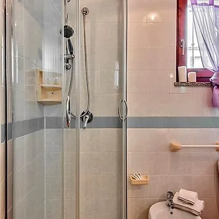 Aparthotel Isa-residence In 3*